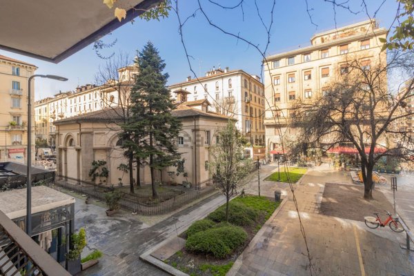 appartamento in vendita a Milano in zona Centro Direzionale