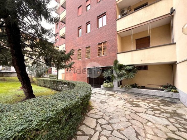appartamento in vendita a Milano in zona Piazzale Lodi
