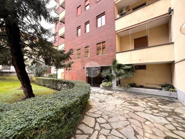 appartamento in vendita a Milano in zona Piazzale Lodi