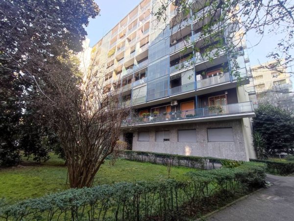appartamento in vendita a Milano in zona Maggiolina