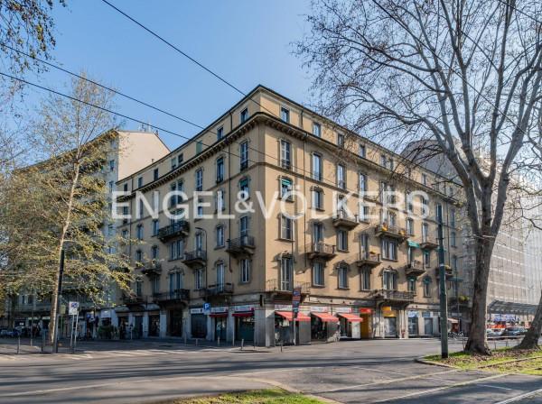 appartamento in vendita a Milano in zona Sempione