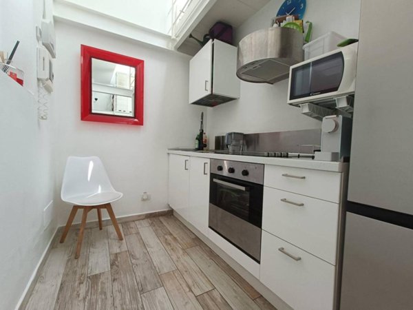 appartamento in vendita a Milano in zona Porta Ticinese