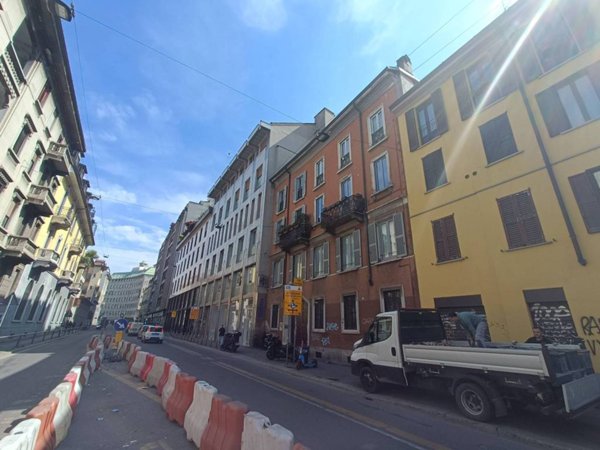 appartamento in vendita a Milano in zona Porta Ticinese
