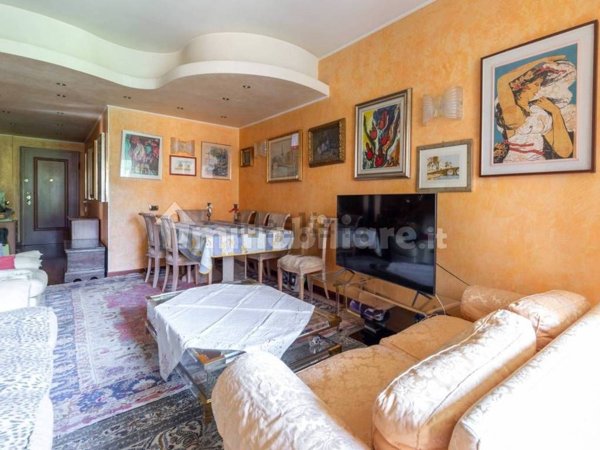 appartamento in vendita a Milano in zona Vigentino