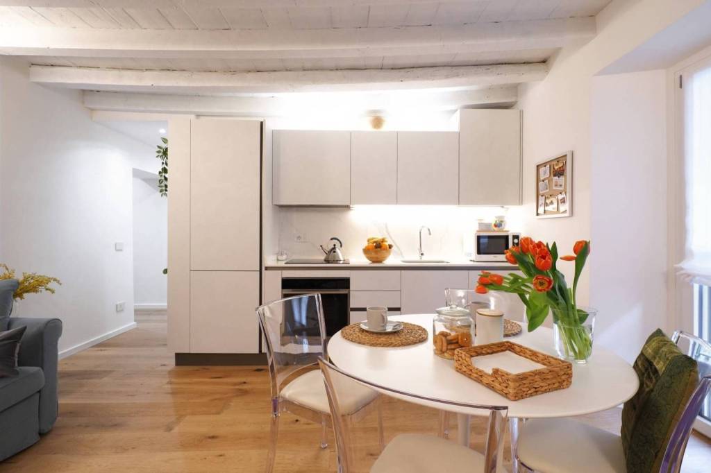 appartamento in vendita a Milano in zona Centro Direzionale
