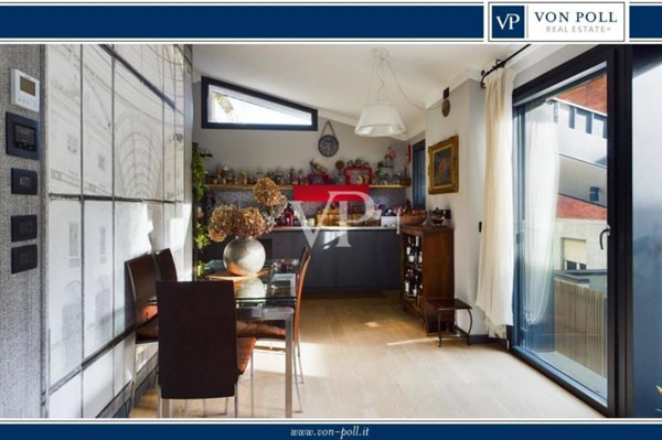 appartamento in vendita a Milano in zona Sempione