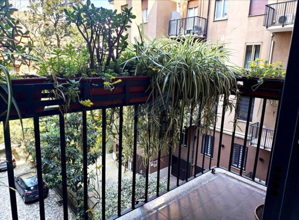 appartamento in vendita a Milano in zona Porta Vigentina