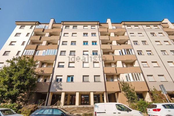 appartamento in vendita a Milano in zona Bicocca