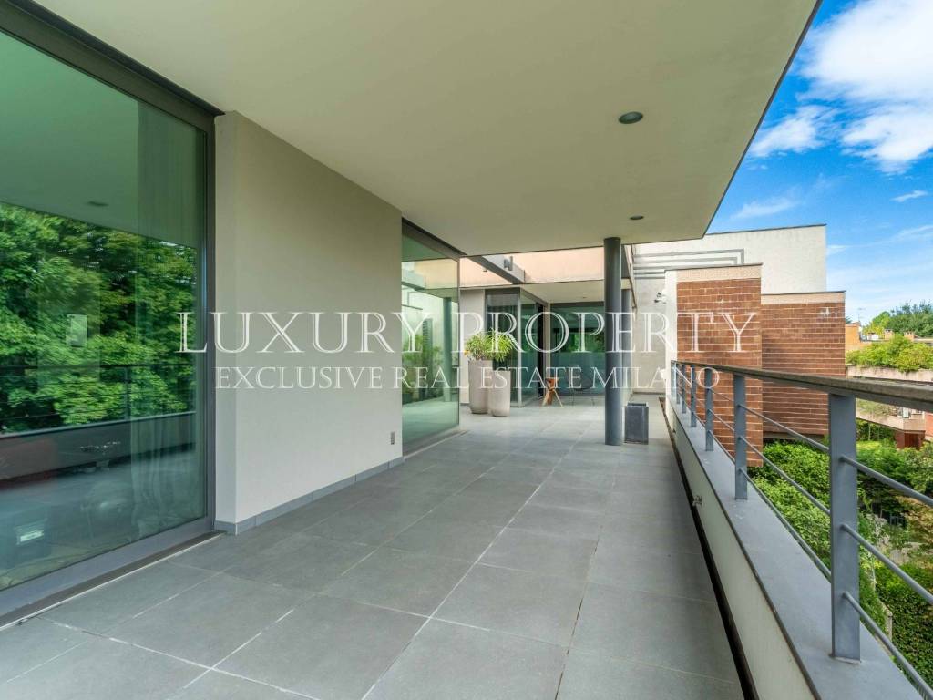 appartamento in vendita a Milano in zona Trenno