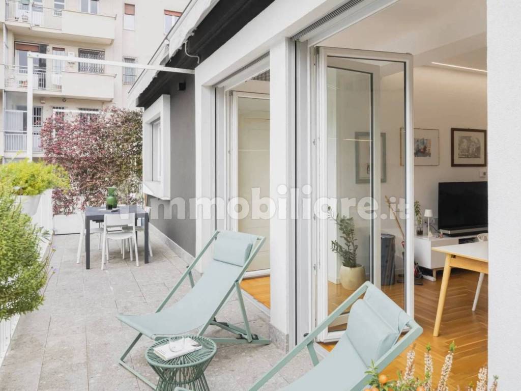 appartamento in vendita a Milano in zona Loreto