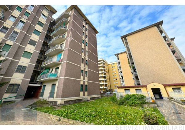 appartamento in vendita a Milano in zona Niguarda
