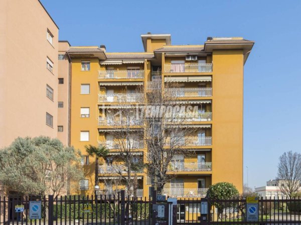 appartamento in vendita a Milano in zona Precotto
