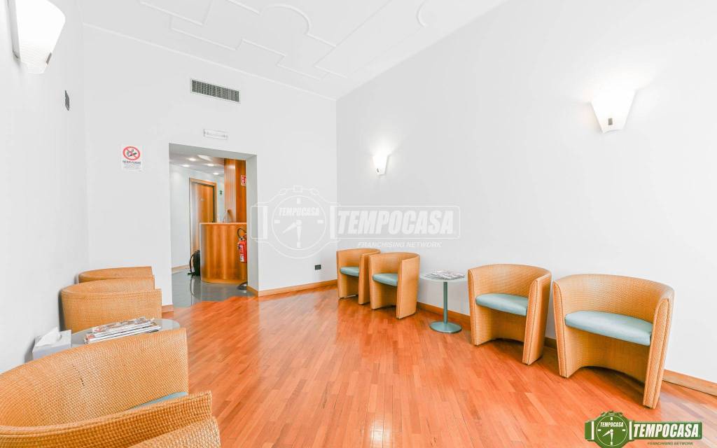 appartamento in vendita a Milano in zona Porta Nuova