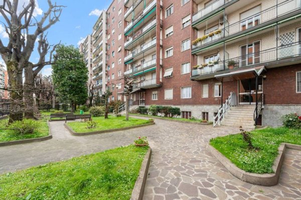 appartamento in vendita a Milano in zona Città Studi