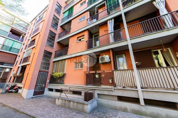appartamento in vendita a Milano in zona Baggio