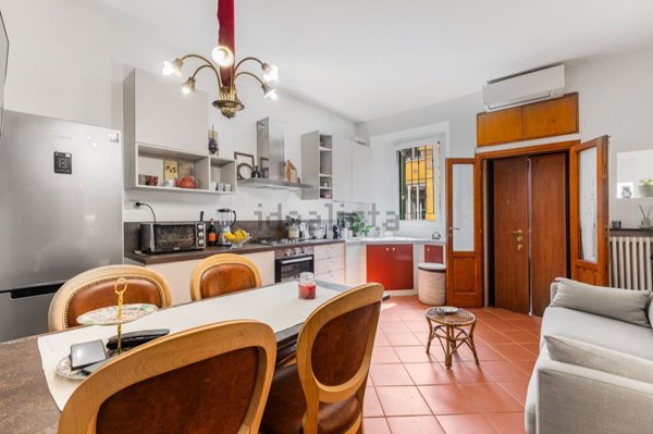 appartamento in vendita a Milano in zona Solari