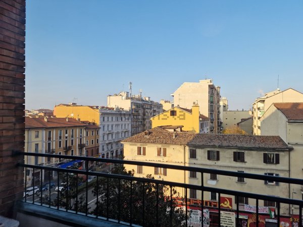 appartamento in vendita a Milano in zona Loreto