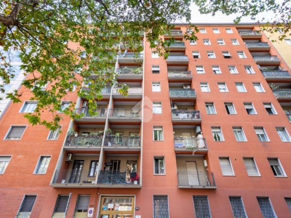 appartamento in vendita a Milano in zona Isola