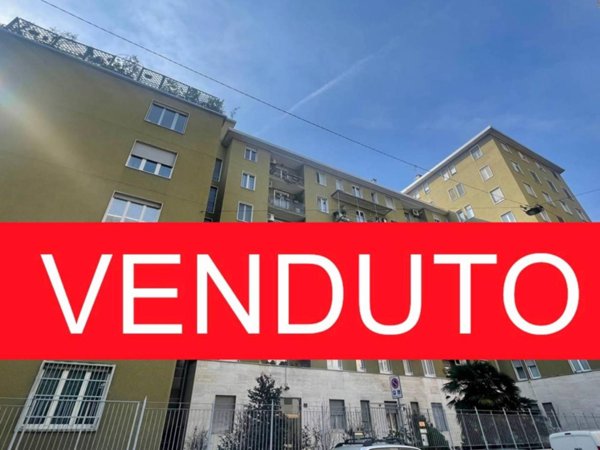 appartamento in vendita a Milano in zona Calvairate