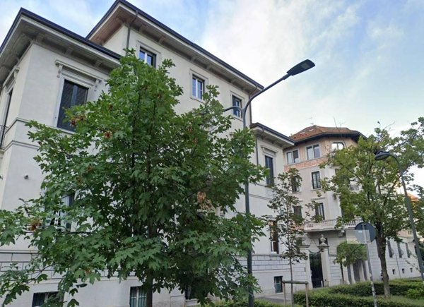 appartamento in vendita a Milano in zona Solari