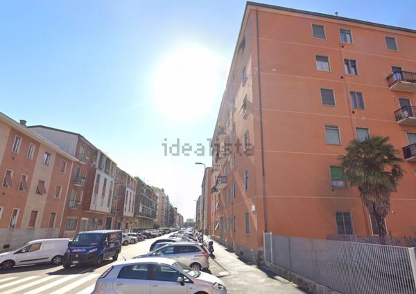 appartamento in vendita a Milano in zona Baggio