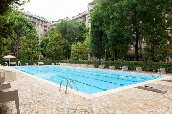appartamento in vendita a Milano in zona Famagosta