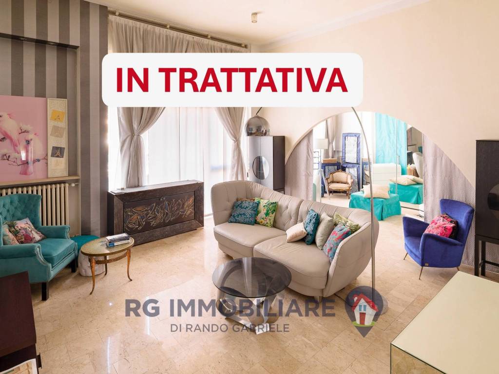 appartamento in vendita a Milano in zona Lambrate