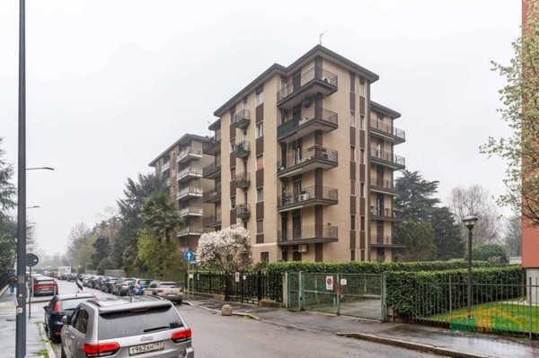 appartamento in vendita a Milano in zona Niguarda