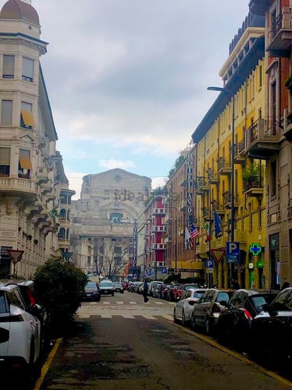 appartamento in vendita a Milano in zona Stazione Centrale