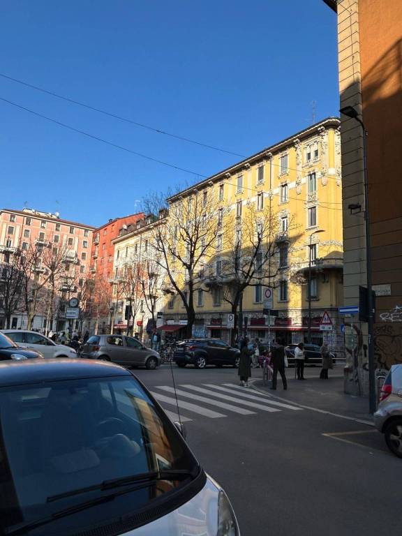 negozio in vendita a Milano in zona Isola