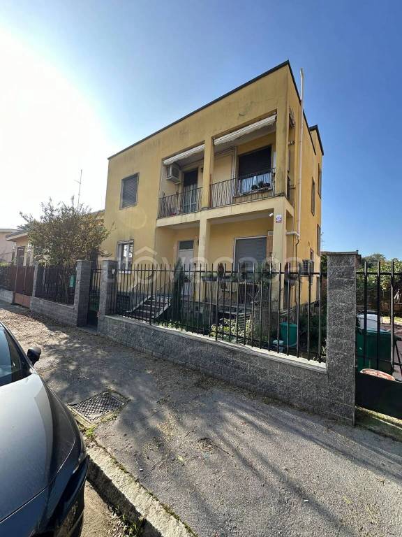 appartamento in vendita a Milano in zona Bovisasca