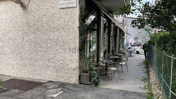 negozio in vendita a Milano in zona Porta Garibaldi