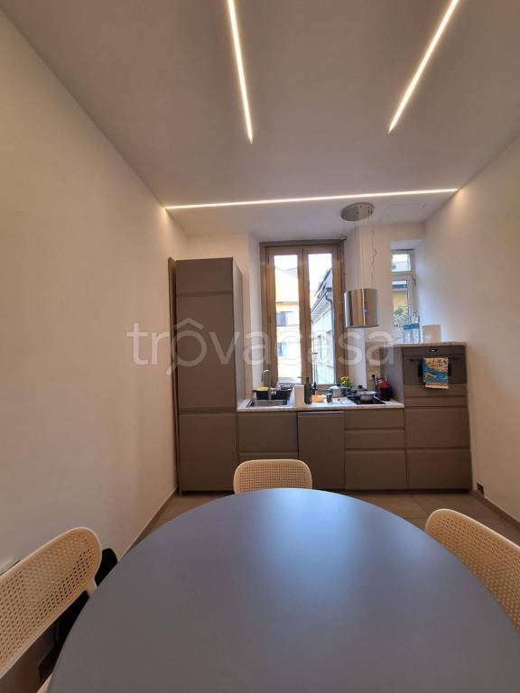 appartamento in vendita a Milano in zona Isola