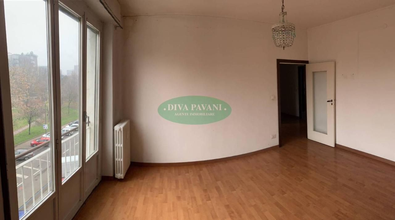 appartamento in vendita a Milano in zona Morivione