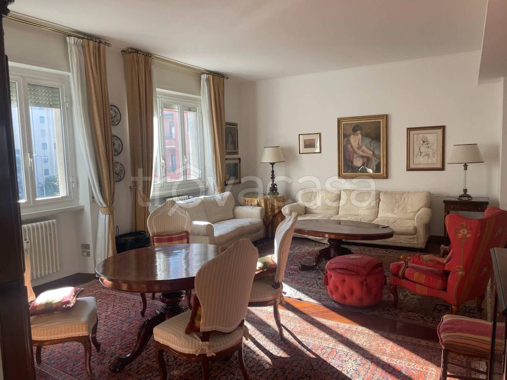 appartamento in vendita a Milano in zona Maggiolina
