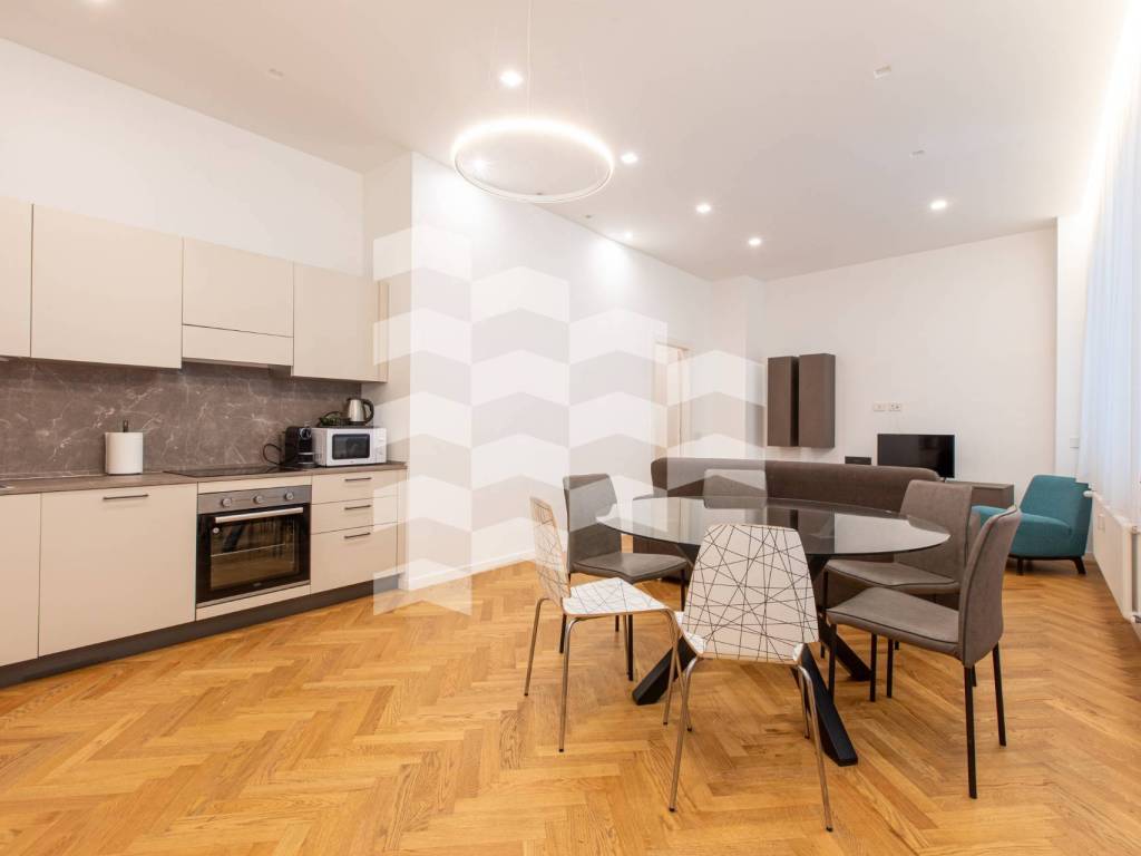 appartamento in vendita a Milano in zona Porta Vittoria
