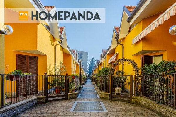 casa indipendente in vendita a Milano in zona Baggio