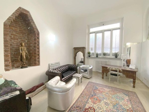 appartamento in vendita a Milano in zona XXII Marzo