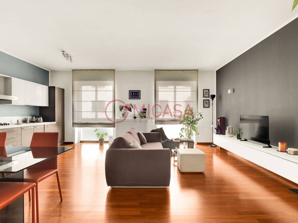 appartamento in vendita a Milano in zona Isola