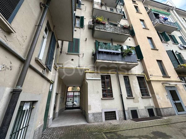 appartamento in vendita a Milano in zona Ghisolfa