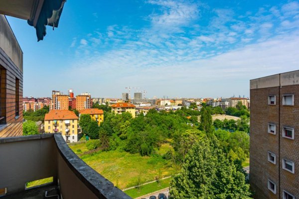 appartamento in vendita a Milano in zona Corvetto