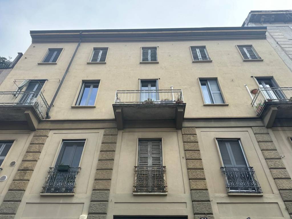 appartamento in vendita a Milano in zona Isola