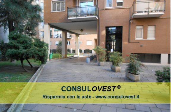 negozio in vendita a Milano