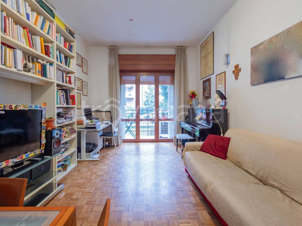appartamento in vendita a Milano in zona Bovisa