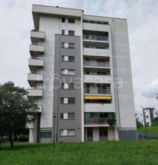 appartamento in vendita a Milano in zona Quarto Oggiaro