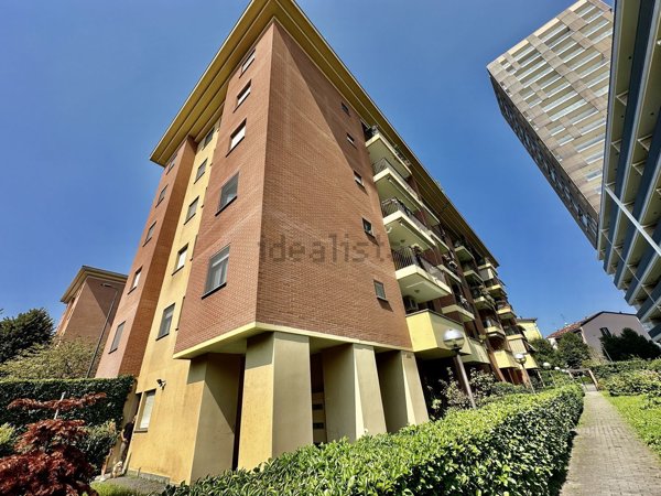 appartamento in vendita a Milano in zona San Siro