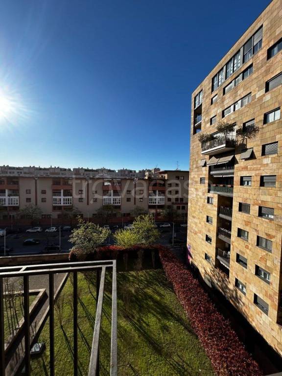 appartamento in vendita a Milano in zona Bicocca