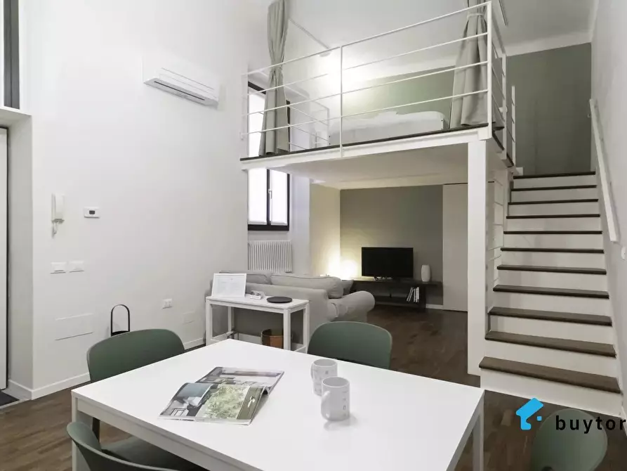 casa indipendente in vendita a Milano