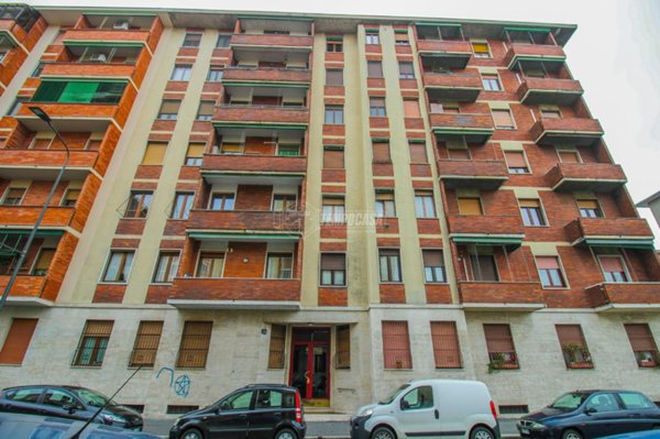 appartamento in vendita a Milano in zona Corvetto