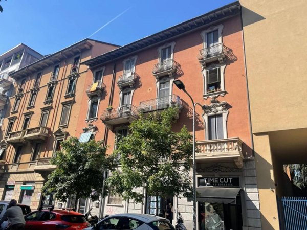 appartamento in vendita a Milano in zona Loreto